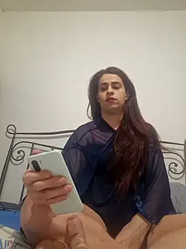 perla97 online show from 12-26-24, 09:04