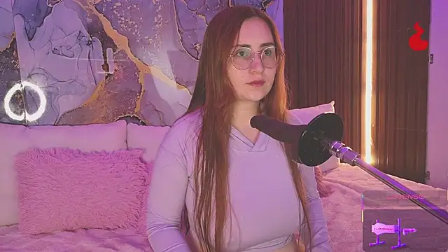 centaurigirl online show from 05-29-26, 04:18