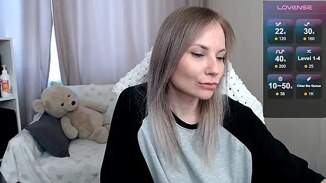 Sunny bunny6 online show from 04-13-26, 02:37