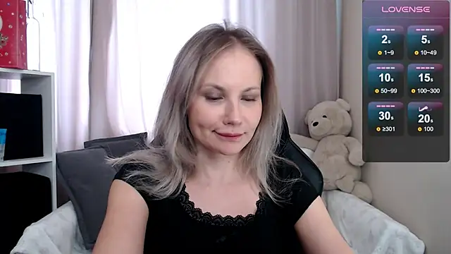 Sunny bunny6 online show from 02-20-26, 07:43