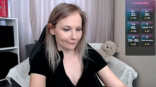 Sunny bunny6 online show from 02-23-26, 04:03