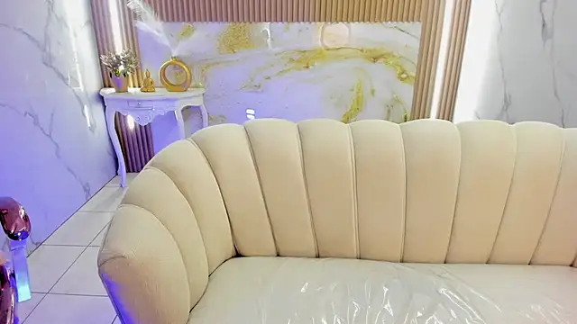 violet sub online show from 09-19-25, 01:37