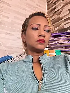 Amaliu  online show from 12-19-25, 03:25