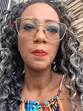 Snapshot of Amaliu_ chatting on 03-17-25, 03:18 Amaliu online show from 03-17-25, 03:18