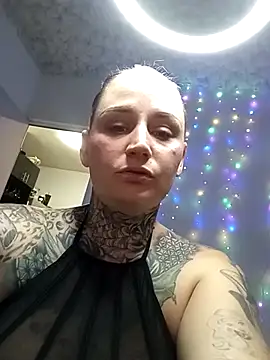 Snapshot of Lisacasandra chatting on 02-27-25, 01:41 Lisacasandra online show from 02-27-25, 01:41