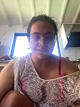 Emily Russo  online show from 01-13-25, 01:49