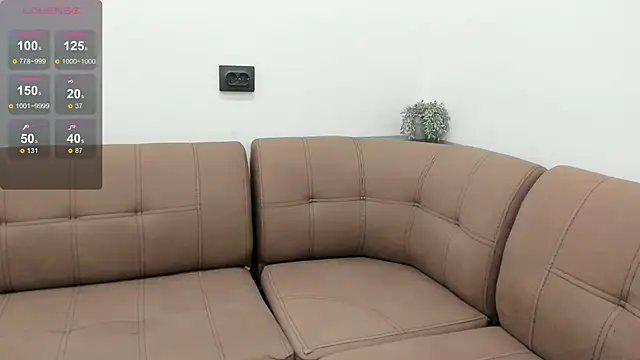 Snapshot of SheenaDollins chatting on 12-07-24, 01:13 SheenaDollins online show from 12-07-24, 01:13