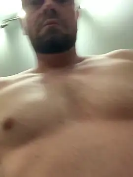 Snapshot of mikaaaaase chatting on 02-10-25, 03:35 mikaaaaase online show from 02-10-25, 03:35