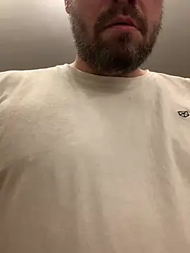 Snapshot of mikaaaaase chatting on 03-18-25, 03:12 mikaaaaase online show from 03-18-25, 03:12