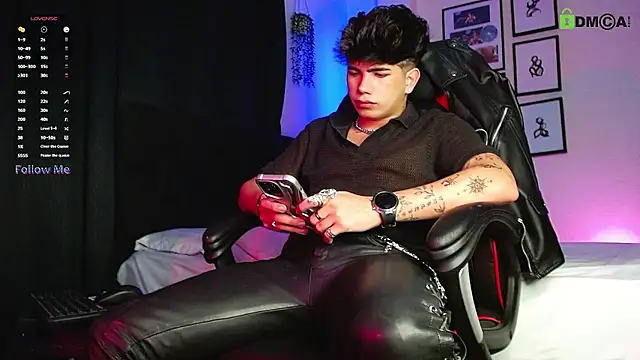 LyleBennett  online show from 01-10-26, 11:49