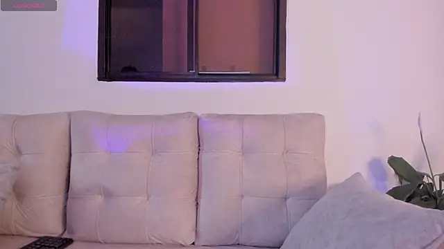 stephaniediaz online show from 01-07-26, 04:45