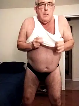 Shoreguy69 online show from 12-14-25, 10:54