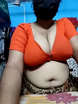 BERRY 00 online show from 10-31-25, 06:04