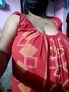 BERRY 00 online show from 04-05-26, 10:55