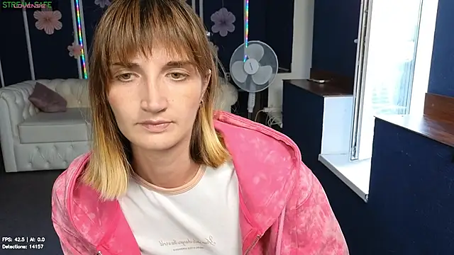 Nika Kitten online show from 07-17-26, 08:33