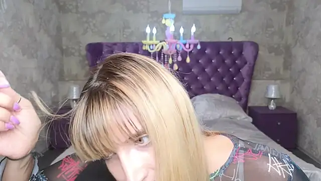 Nika Kitten online show from 09-23-25, 04:47