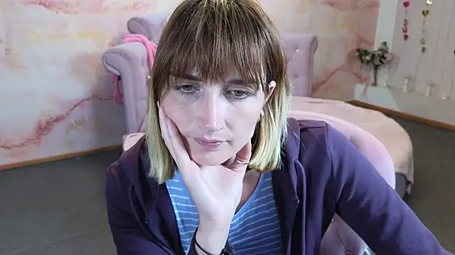 Nika Kitten online show from 05-27-26, 06:54