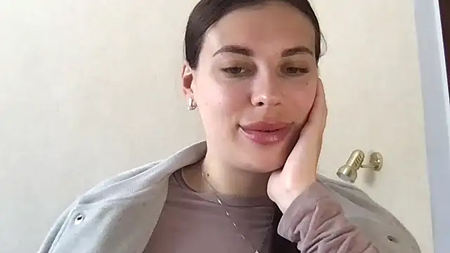 MoonriseGoddess online show from 05-04-26, 08:06