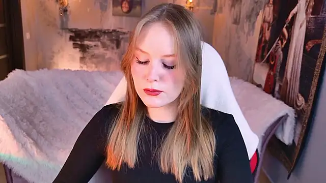 VivienLeeigh online show from 03-09-26, 05:11