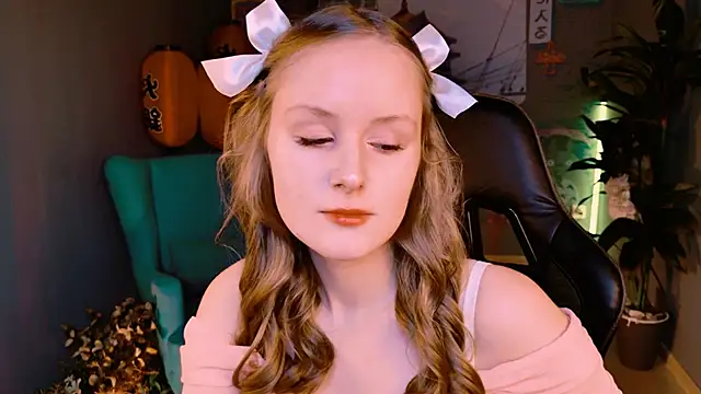 VivienLeeigh online show from 09-14-25, 09:09