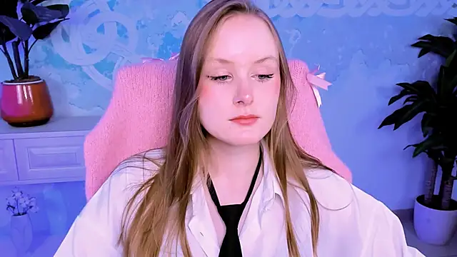 VivienLeeigh online show from 10-13-25, 01:45