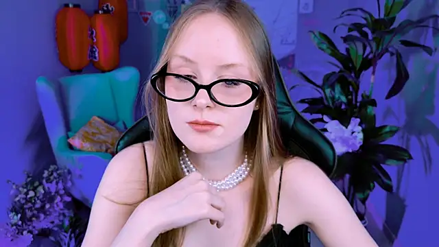 VivienLeeigh online show from 09-23-25, 01:07