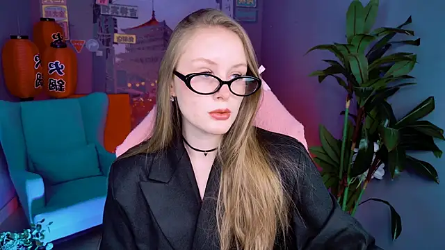 VivienLeeigh online show from 02-06-26, 05:47