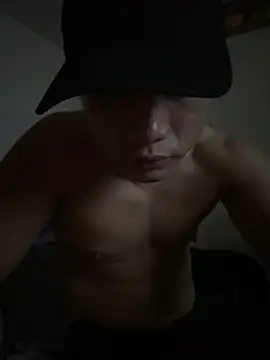 TaiwanSlutBitch online show from 12-17-25, 09:53