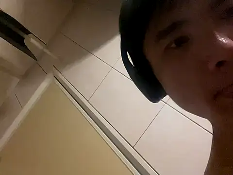 TaiwanSlutBitch online show from 12-02-24, 02:36