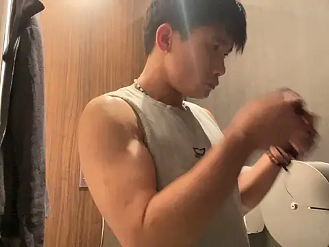 TaiwanSlutBitch online show from 12-05-24, 03:33