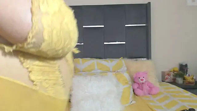 LaCaramellaChocolatia online show from 02-22-26, 03:46