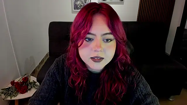 Snapshot of crimson_tati_ chatting on 09-20-25, 04:06 crimson tati online show from 09-20-25, 04:06