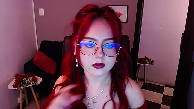 Snapshot of crimson_tati_ chatting on 02-20-25, 09:00 crimson tati online show from 02-20-25, 09:00