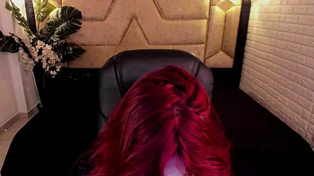 crimson tati  online show from 04-08-26, 04:25