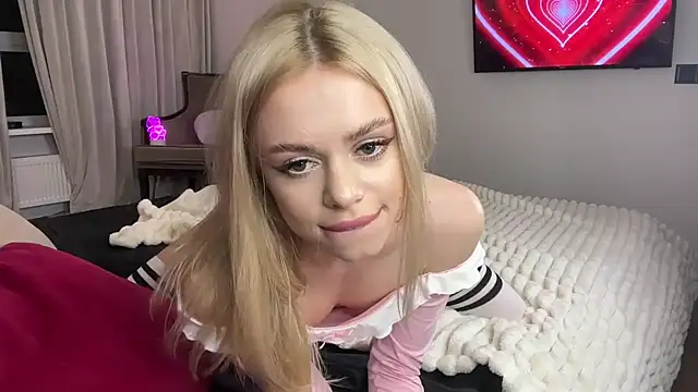 little fox alisa online show from 03-17-25, 01:14