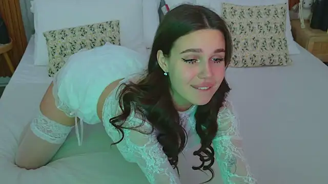 RihannaRose online show from 10-30-25, 05:21