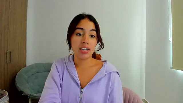 AriaMontgomery online show from 03-05-25, 06:23