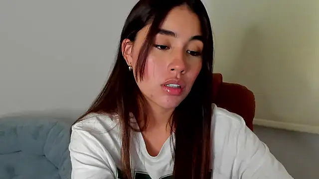 AriaMontgomery online show from 02-01-25, 03:08