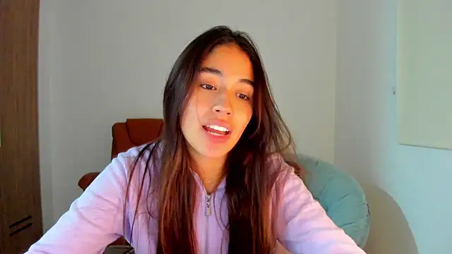 AriaMontgomery online show from 03-11-25, 12:11