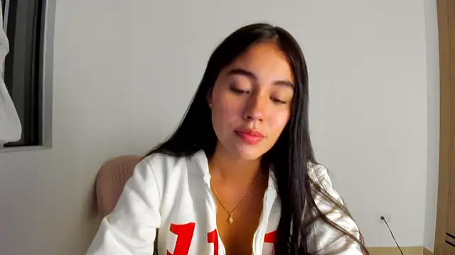 AriaMontgomery online show from 06-01-26, 03:29