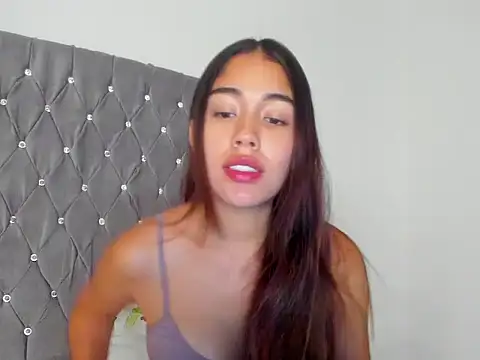 AriaMontgomery online show from 09-12-25, 04:12