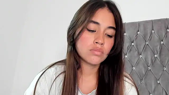 AriaMontgomery online show from 01-28-25, 08:25