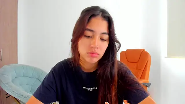 AriaMontgomery online show from 03-07-25, 06:22