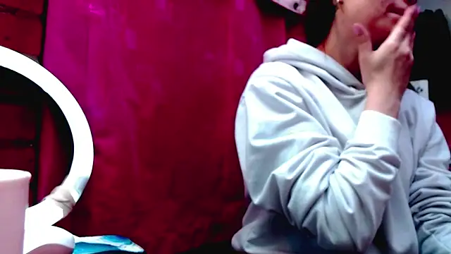 holy juli online show from 02-07-26, 04:09