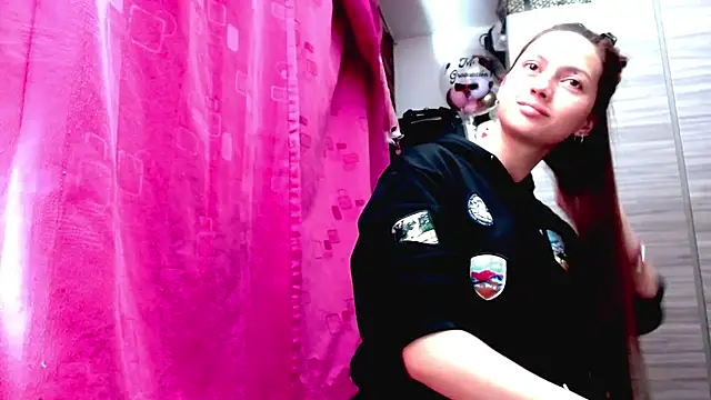 holy juli online show from 02-18-26, 02:31