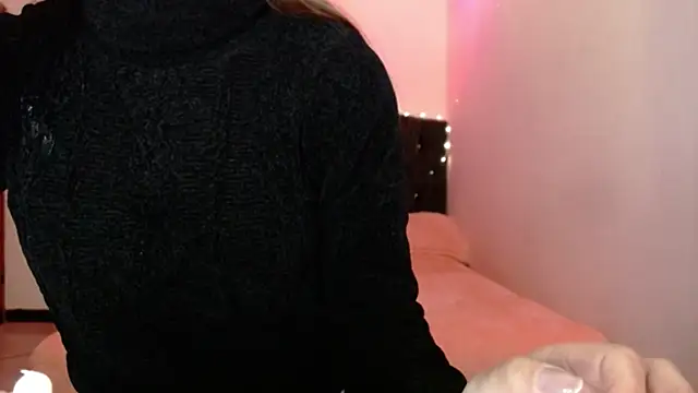 holy juli online show from 03-28-26, 03:07