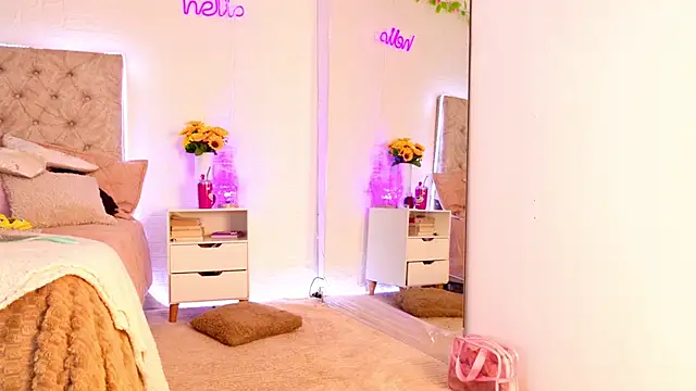 Anastasia2023 online show from 09-29-25, 07:48