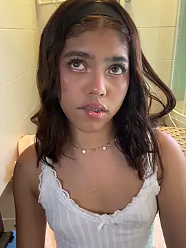 KellyOlsenbe online show from 03-04-26, 08:05