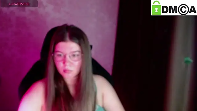 holy michela online show from 10-20-25, 03:08