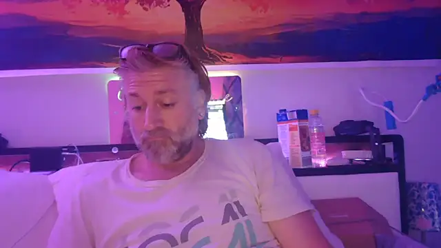 Snapshot of onlym4m chatting on 11-10-25, 07:35 onlym4m online show from 11-10-25, 07:35